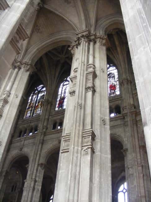 Medieval Paris Private 2h Walking Tour - Visiting Notre-Dame: Paris’s Medieval Heart