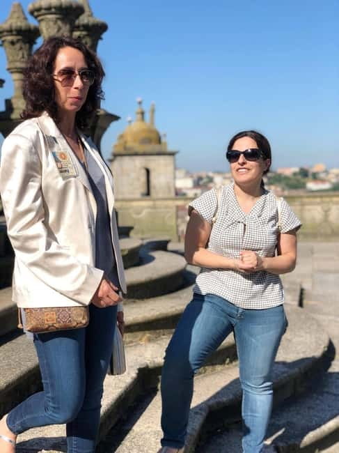 Medieval Porto - Logistics: Meeting Point, Group Size, and Accessibility