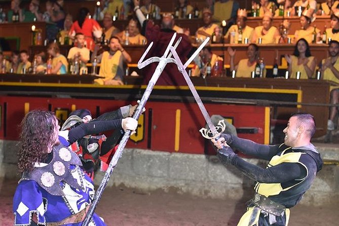 Medieval Show and Dinner at Castillo San Miguel with Transfer - Experience a Medieval Show and Dinner at Castillo San Miguel with Transport