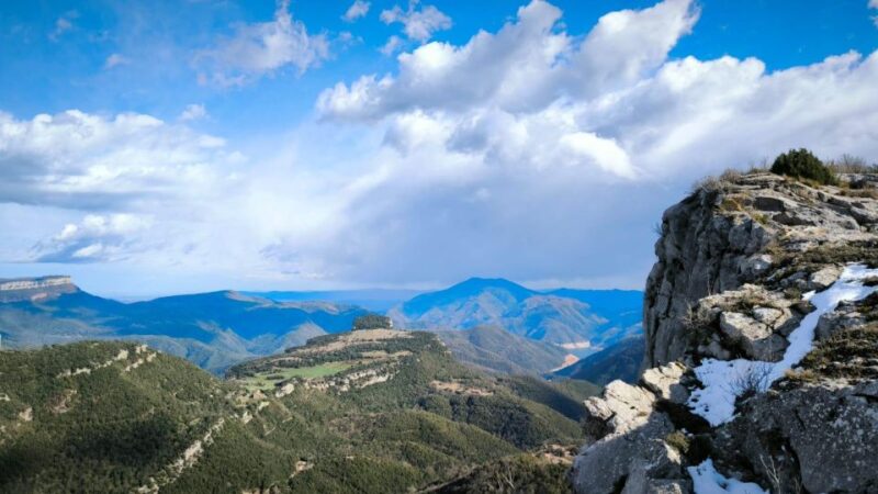 Medieval Towns and Nature Parks Exclusive Trip with Pickup - The Scenic Drive Back to Barcelona