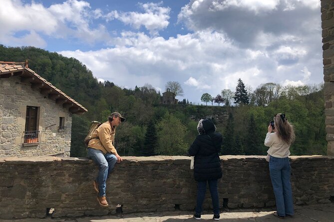 Medieval Towns and Nature Parks Exclusive Trip with Pickup - Key Points