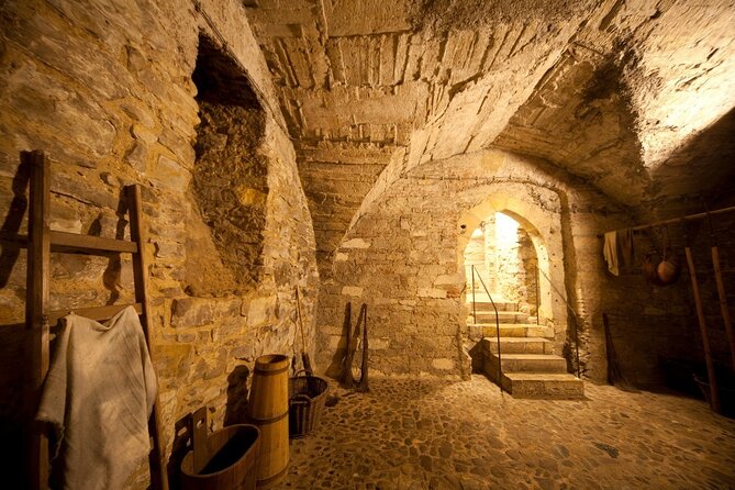 Medieval Underground Tour - Visiting the Old Town Hall Underground and Its Significance