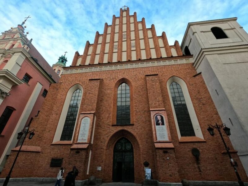 Medieval Warsaw Walking Tour with Smartphone App - The Historic Theme: Experiencing Warsaw in 1652