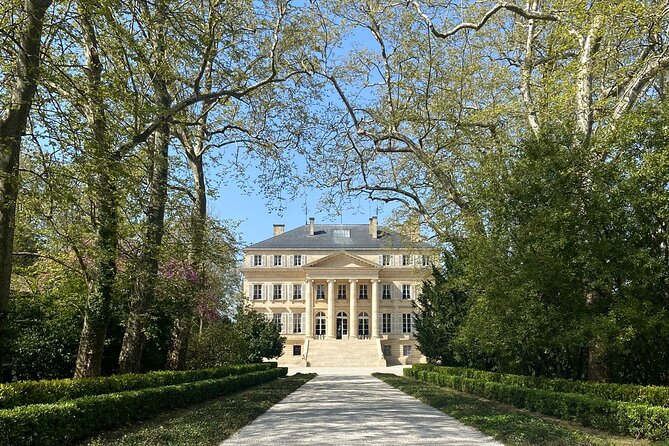 Medoc Afternoon Wine Tour - 2 Wineries, tastings & delicacies - Scenic Drive Along the Route des Châteaux