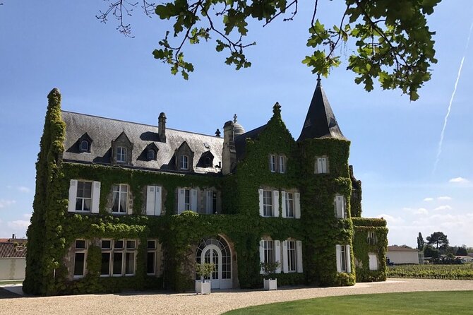Medoc Region Wine Day Trip with Vineyard Visits & Tastings from Bordeaux - Exploring the Médoc Region’s Scenic Beauty and Historic Wineries