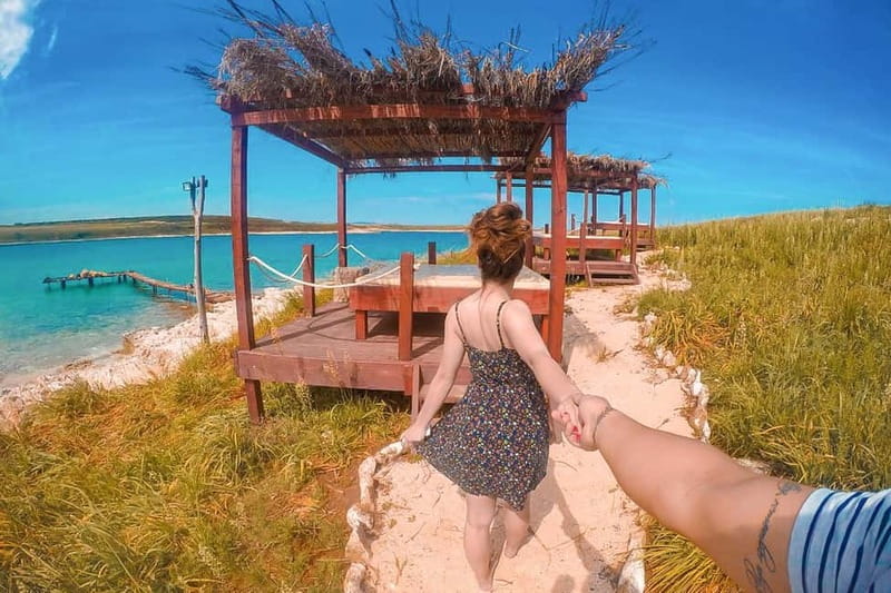 Medulin: Full-Day Boat Tour to Kamenjak and Levan w/ Lunch - Iconic Porer Lighthouse and Ocean Views