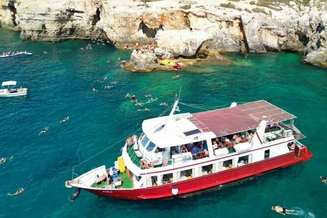 Medulin -Kamenjak 5h boat trip with lunch & drinks on Sandra Boat - Lunch on Board: Fresh Fish, Meat, or Vegetarian Options