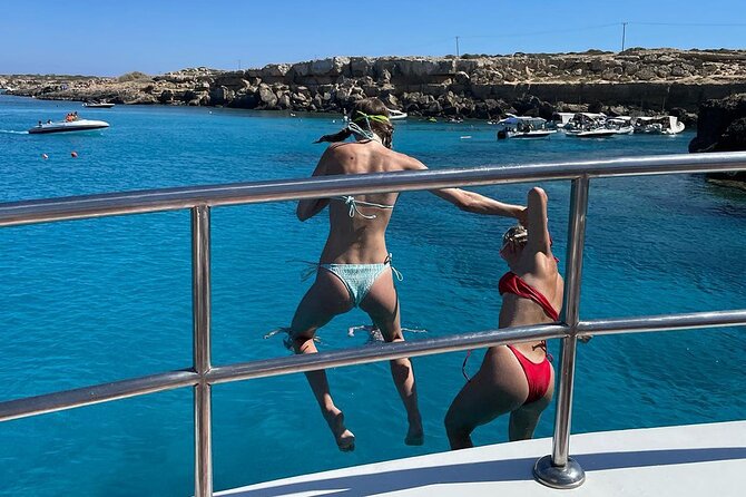 Medusa Cruises: 4-Hour Turtle Chill-Out Cruise / Lunch  Protaras - The Mythical Cyclops Sea Cave and Lovers Bridge