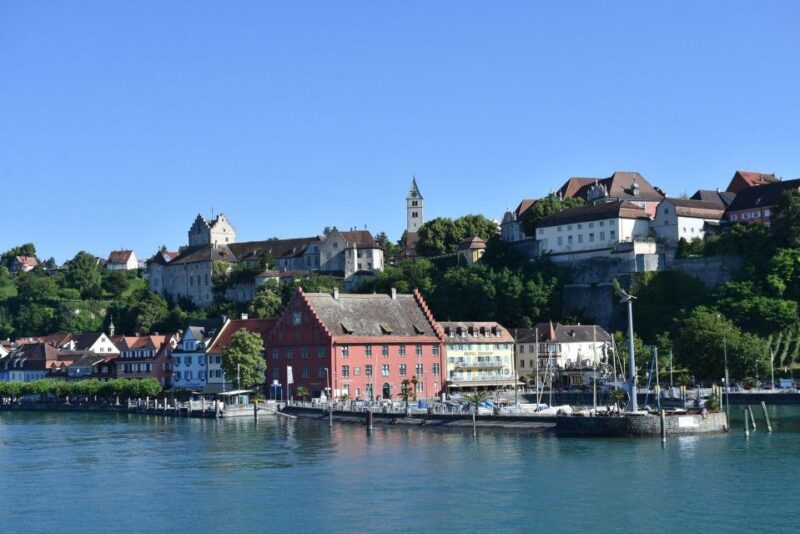 Meersburg: Private Guided Walking Tour - Exploring the New Castle and Its Architectural Wonders