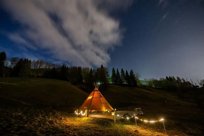 Megève: Trapper evening in the middle of nature - Experience a Unique Mountain Dinner Under a Teepee in Megève