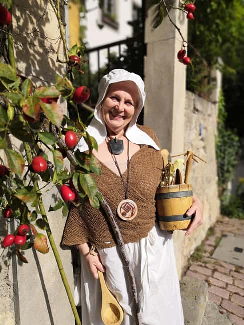 Meissen: Clean facts  on the road with the bathmaid - The Historic Heart of Meissen’s Medieval Wellness Scene