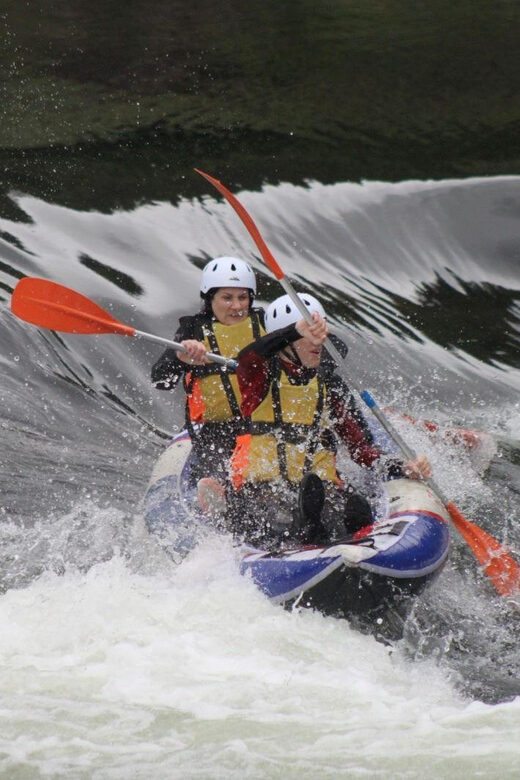 Melgaço: CanoaRaft Adventure - post-Rafting Tasting of Alvarinho Wine and Roscas