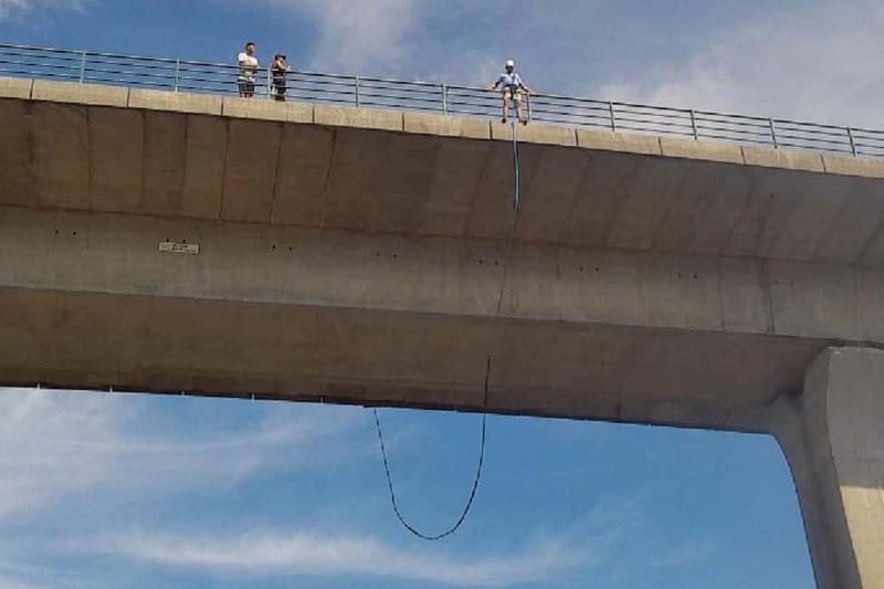 MELGAÇO: Pendular jump on the River Minho with Ruta Aventura. - MELGAÇO: Pendular jump on the River Minho with Ruta Aventura