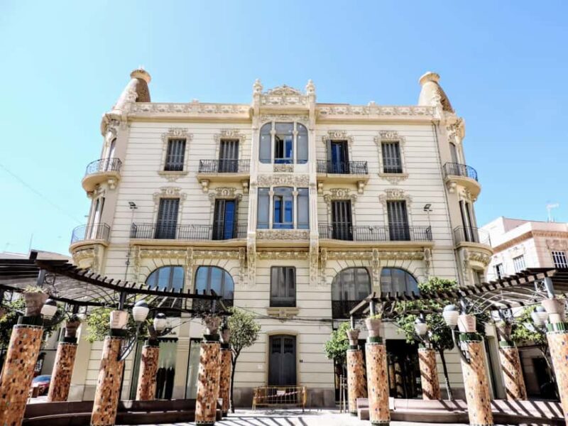 Melilla: Modernist and Art Deco gems - Discovering the Plaza Menéndez Pelayo and Calle Abdelkader