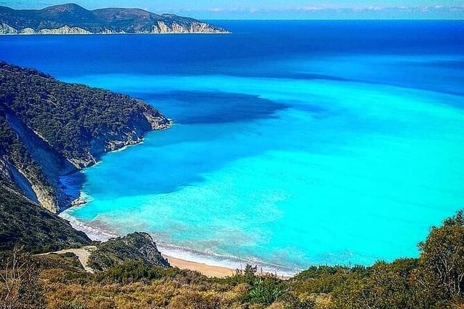 Melissani Lake-Drogarati Cave-Myrtos Photo Stop, Privet tour - Exploring Kefalonia’s Underground Wonders at Drogarati Cave