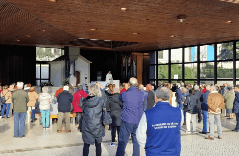 Memorable Private Full Day Tour in Fátima, Nazaré, Óbidos - Frequently Asked Questions