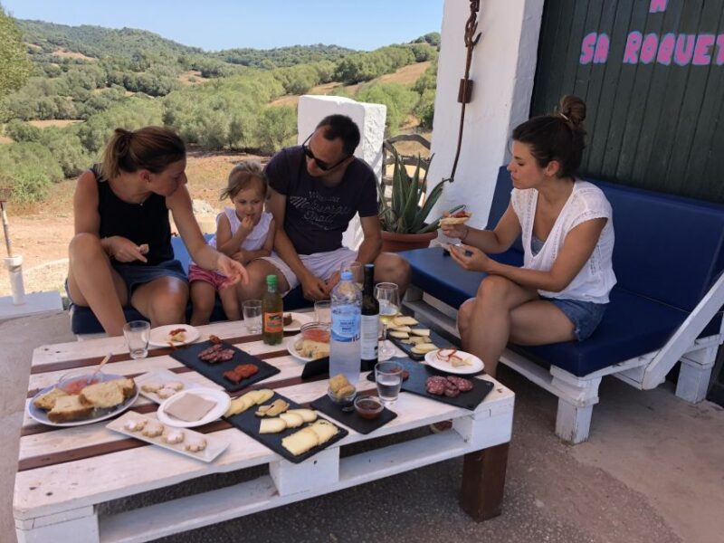 Menorca: Cheesemaking and Farm-Fresh Product Tasting - Accessibility and Group Size Considerations