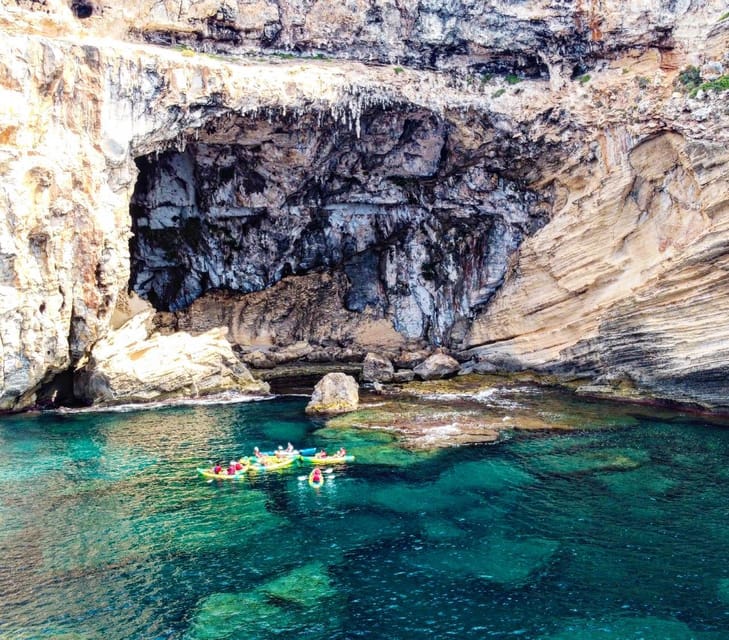 MENORCA: Kayak cave route + photo session. - Logistics and Group Size