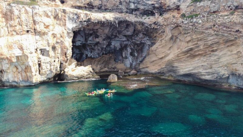 MENORCA: Kayak cave route + photo session. - Reviews and Feedback