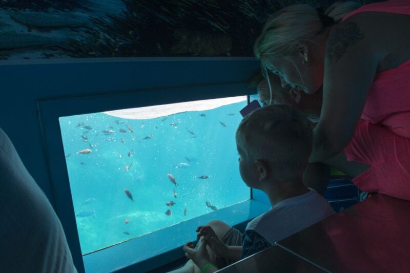 Menorca: Mahon Guided Tour with Cruise and Binibeca Visit - Visiting the Picturesque Binibeca Village