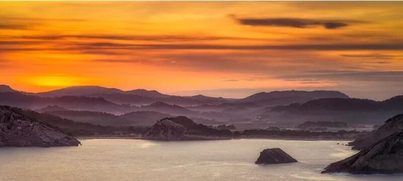 Menorca wakes up: Breakfast at sunrise - Menorca Wakes Up: Breakfast at Sunrise