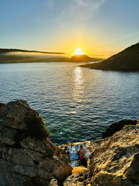 Menorca wakes up: Breakfast at sunrise - Practical Details and What to Bring