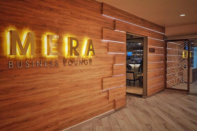Mera VIP Lounge at Cancun International Airport - Seating Arrangements and Space Considerations in the Lounge