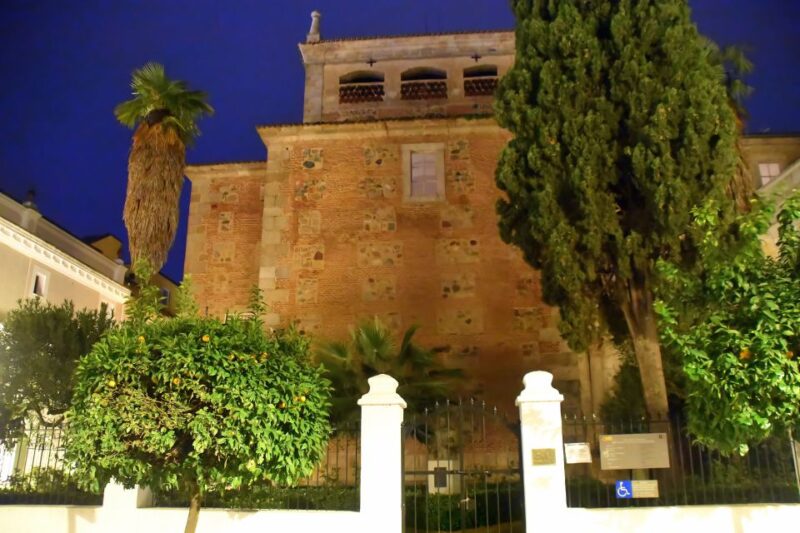 Merida: Legends and Mysteries Night Tour - Why Choose This Night Tour in Mérida?