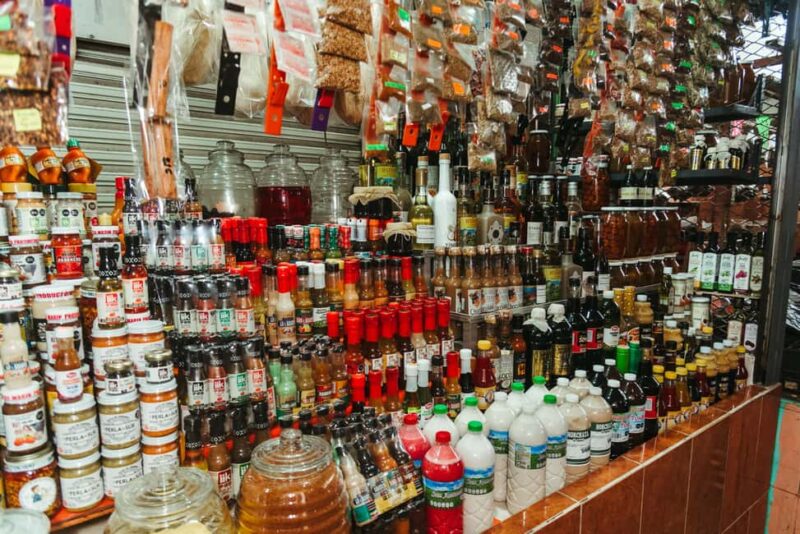 Merida: Market Tour with Tastings - The Value of a Genuine Market Experience