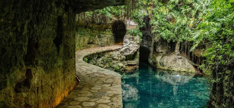 Mérida: Uxmal & Hacienda Mucuyché: Elite Heritage Experience - Uxmals Pyramids and Temples in Detail