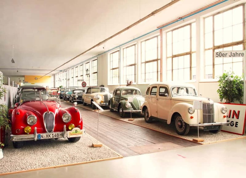 Merks Motor Museum: Private Tour Vintage Car Museum - Authentic Vintage Car Experience at Merks Motor Museum