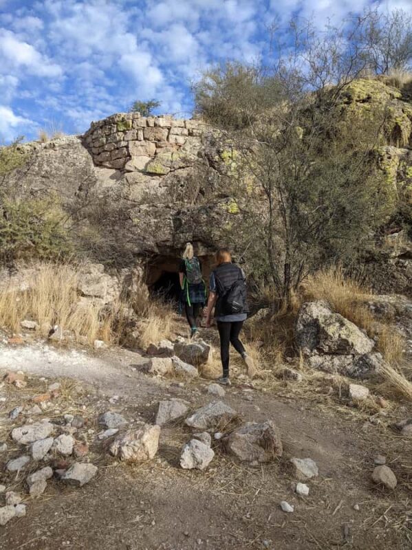 Mesa: Lime Kiln Desert Hike on the Lower Salt River - The Experience Provider: Saguaro Lake Guest Ranch