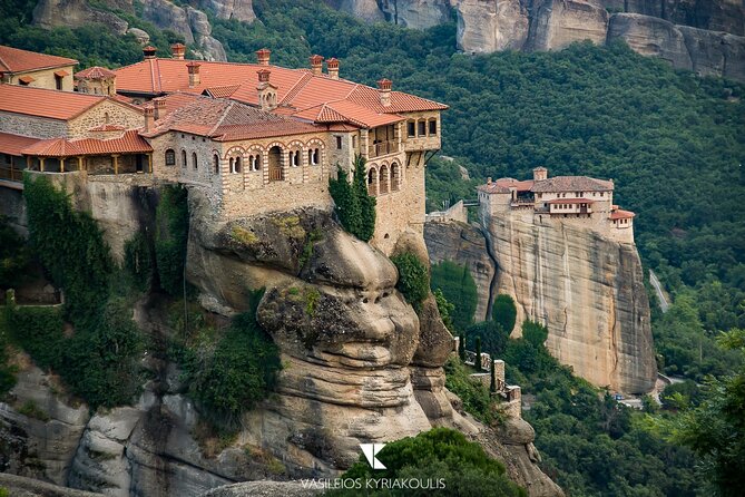 Meteora DayTrip English or Spanish, option Lunch by Local agency - Departure and Meeting Point at Athens Train Station
