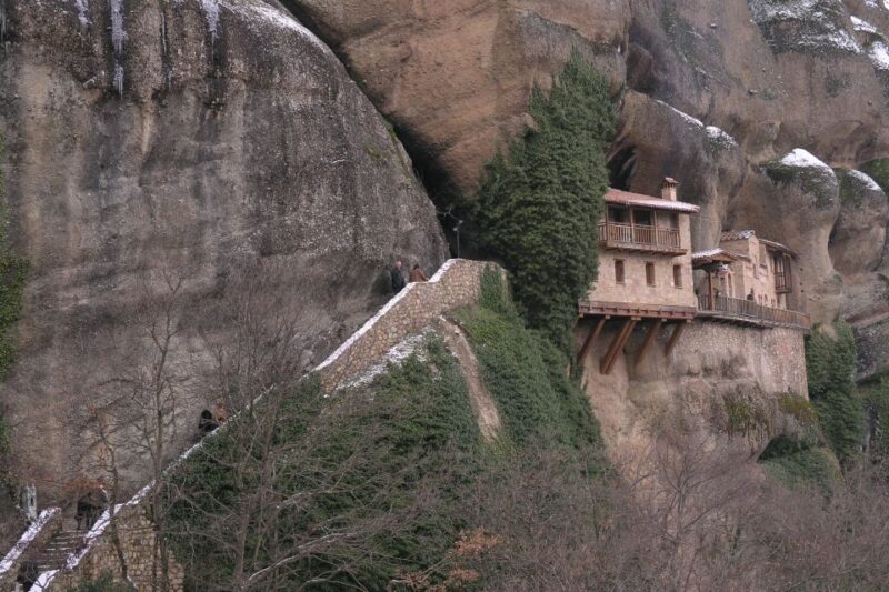 Meteora: Easy Hiking Adventure - Logistics and Practical Tips for the Tour