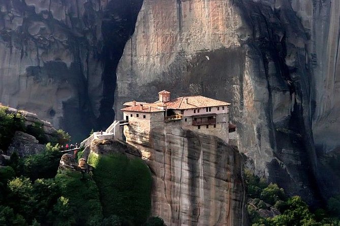 Meteora Full Day Private Tour 8seat - Who Should Consider This Tour?