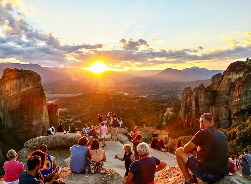 Meteora: Majestic Sunset Tour & Monasteries with Local Guide - Visiting the Byzantine Church of Virgin Mary in Kalampaka
