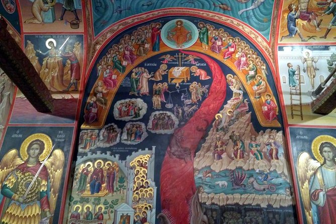 Meteora Monasteries Fully Private Day Tour with Great Lunch-Drinks Included - Thermopylae Battlefield and the Iconic King Leonidas Statue