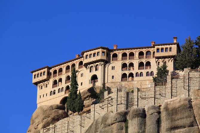 Meteora Monasteries Fully Private Day Tour with Great Lunch-Drinks Included - Scenic Return and Time in Syntagma Square