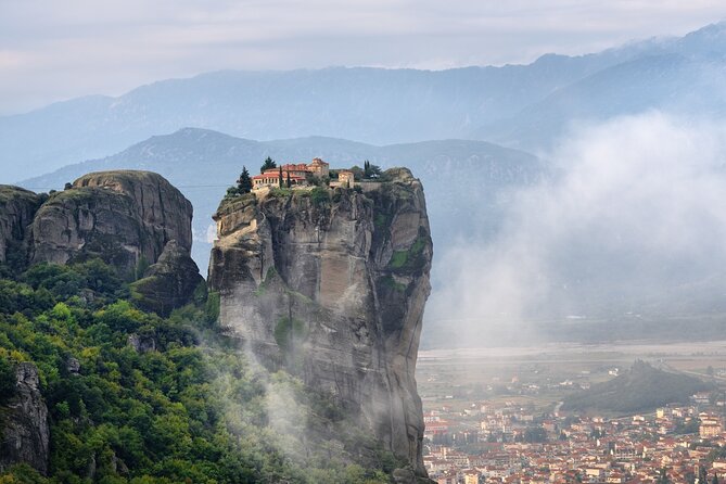 Meteora: Monasteries Tour with Lunch and Athens Tranfer Option - Guides, Audio Guides, and Group Size