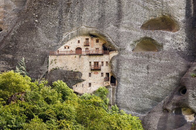 Meteora Morning Sightseeing Tour with Hotel Pick Up - Comparing Similar Meteora Tours