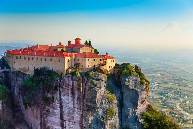 Meteora One Day Tour - Experience the Awe of Meteora in a One-Day Tour from Loutraki