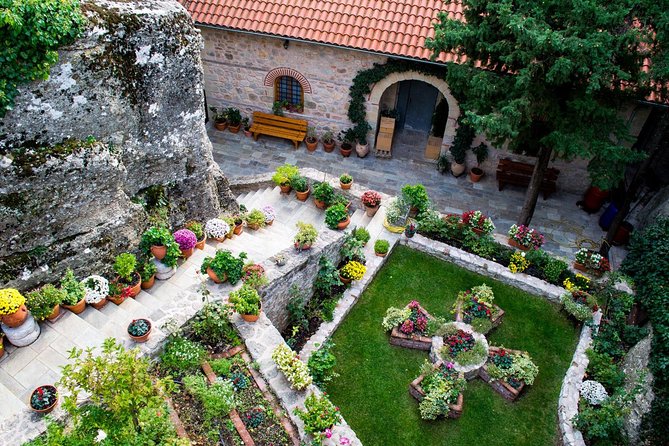 Meteora One Day Tour - Comfortable and Flexible Transportation