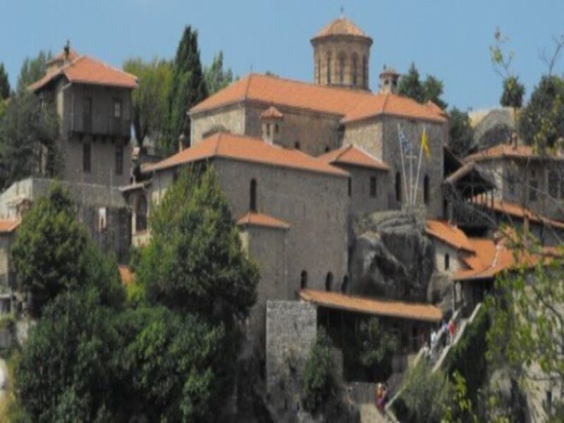Meteora Private Full Day Tour from Athens & Free Audio Tour - Practical Considerations and Dress Code