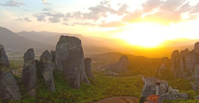 Meteora Sunset with Photos Stops & to the Cave of St. George - Timing and Pacing of the Sunset Tour