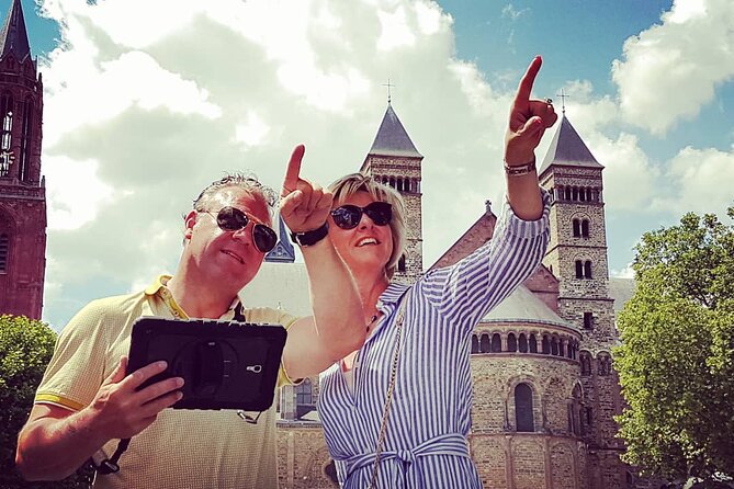 MetropolisGo: The Betrayal of Maastricht - Visiting the Boekhandel Dominicanen: A Church Turned Bookstore