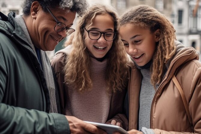 MetropolisGo: The Betrayal of Maastricht - Relaxing in City Park and Viewing The Five Heads