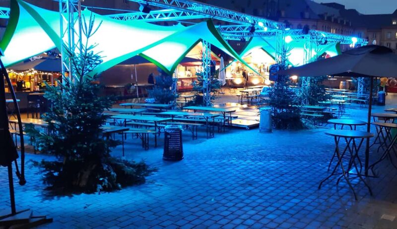 Metz: Guided Walking Tour of the Christmas Markets - Final Stop at Place Saint-Louis and a Warm Drink