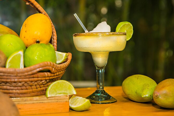 Mexican Lucha Libre Experience in Cozumel, Tacos and Margaritas - Authentic Mexican Lunch: Tacos and Margaritas