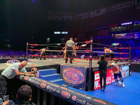Mexican Wrestling: Experience Lucha Libre in Mexico City - Inside the Arena: Rules, Facilities, and Crowd Atmosphere
