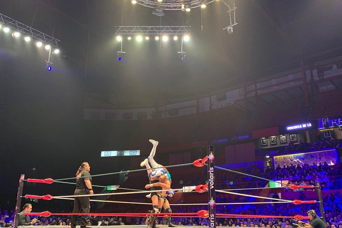 Mexican Wrestling: Experience Lucha Libre in Mexico City - Guide and Staff: Knowledgeable and Friendly Service